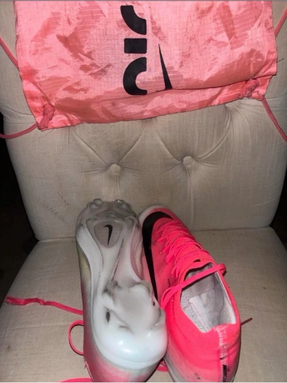 Nike men World Cup Soccer Cleats - elite Vapor FG (Pink/White)